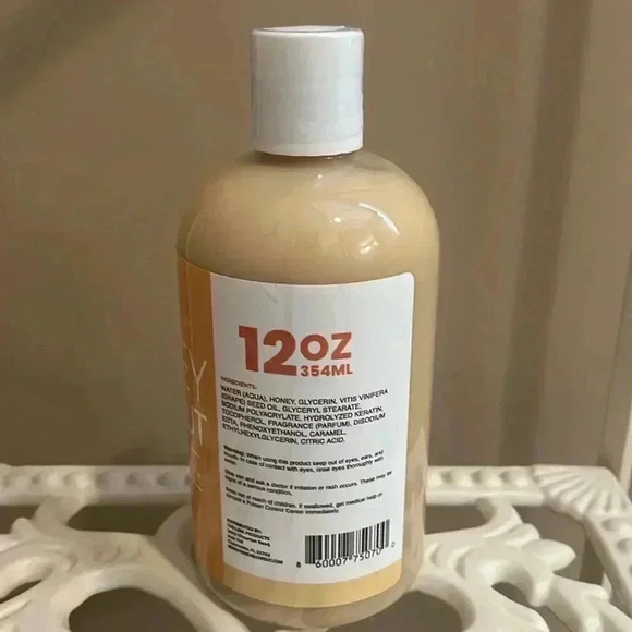 Honey Blowout Pre-Poo Treatment - Picture 2 of 3